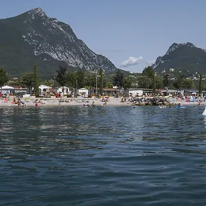 3* Kompleks wypoczynkowy Villaggio Turistico Maderno